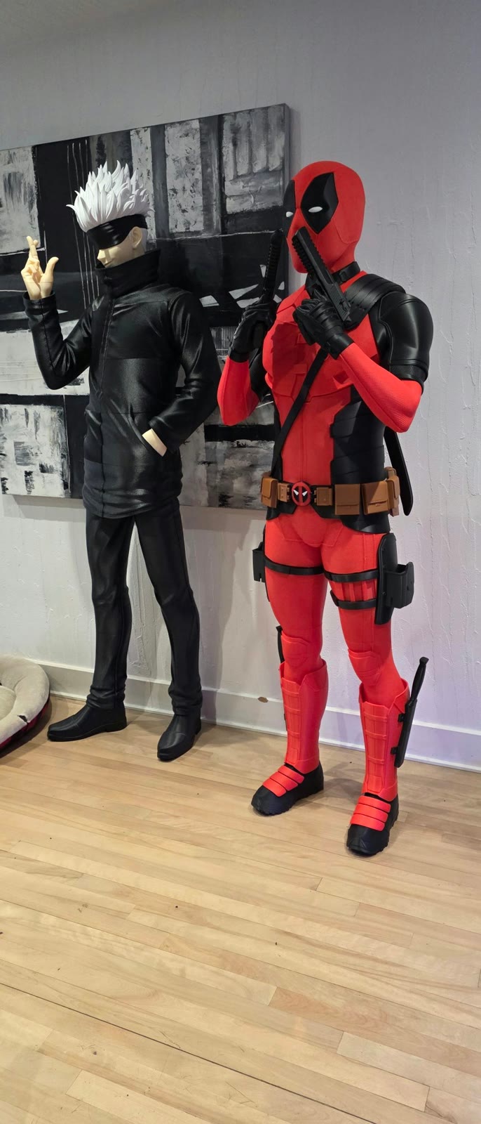 Statues grandeur nature de Gojo et Deadpool imprimées en 3D