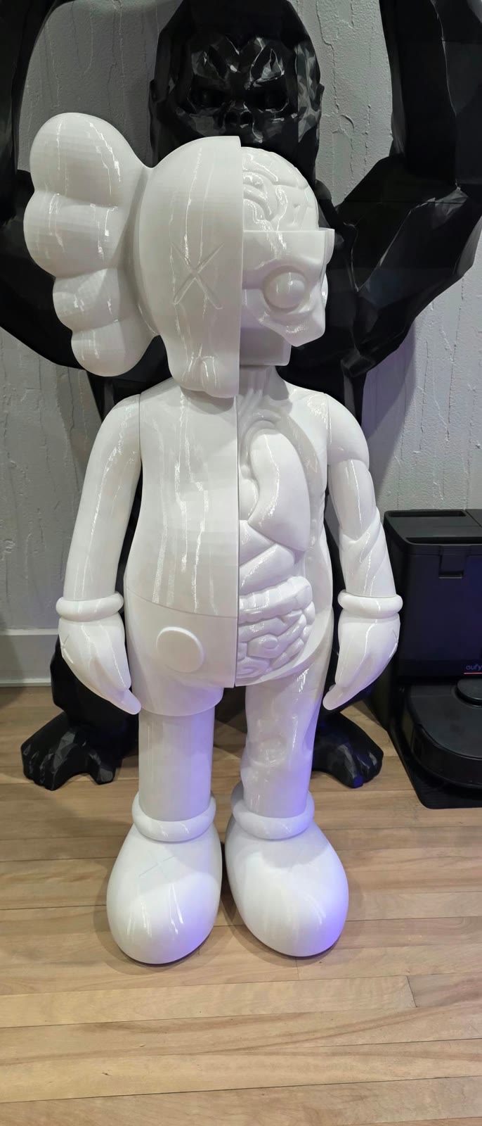 Grande figurine KAWS anatomie blanche brillante imprimée en 3D